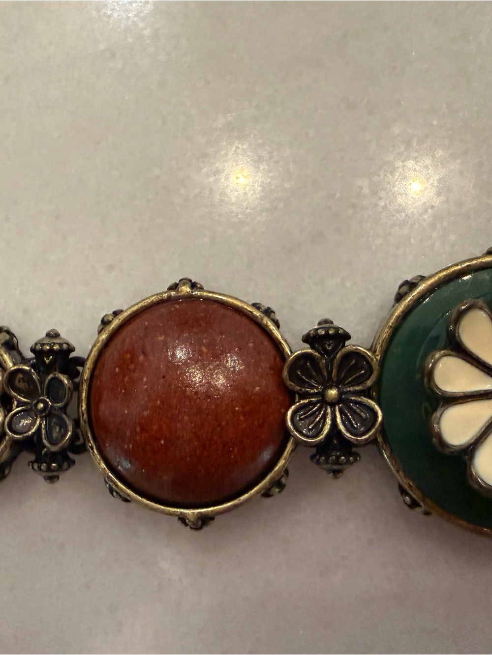 Antique gold enamel floral bracelet - Picture 6 of 7
